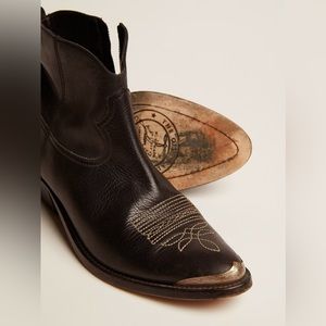 GOLDEN GOOSE ‘YOUNG’ Boots. Unworn with box and dustbag.